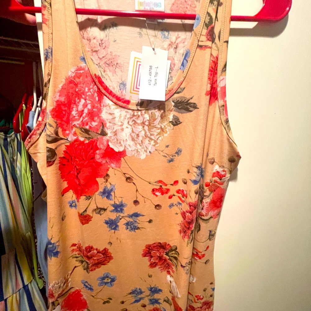 Lularoe tank top
